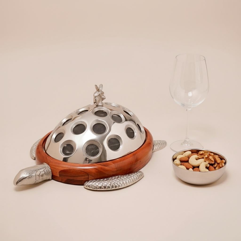 Ocean Luxe Turtle Chip and Dip Server with Mesh Dome