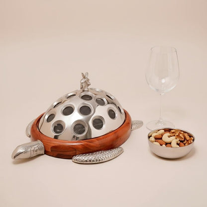 Ocean Luxe Turtle Chip and Dip Server with Mesh Dome