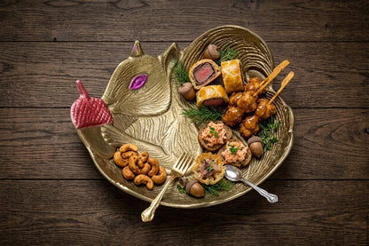 Aluminum Squirrel Fruit Bowl Rustic Decorative Snack Dish, Elegant Serving Accent