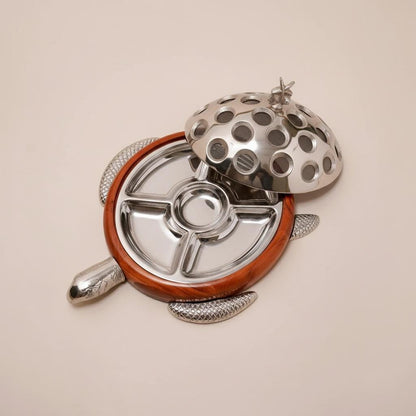 Ocean Luxe Turtle Chip and Dip Server with Mesh Dome