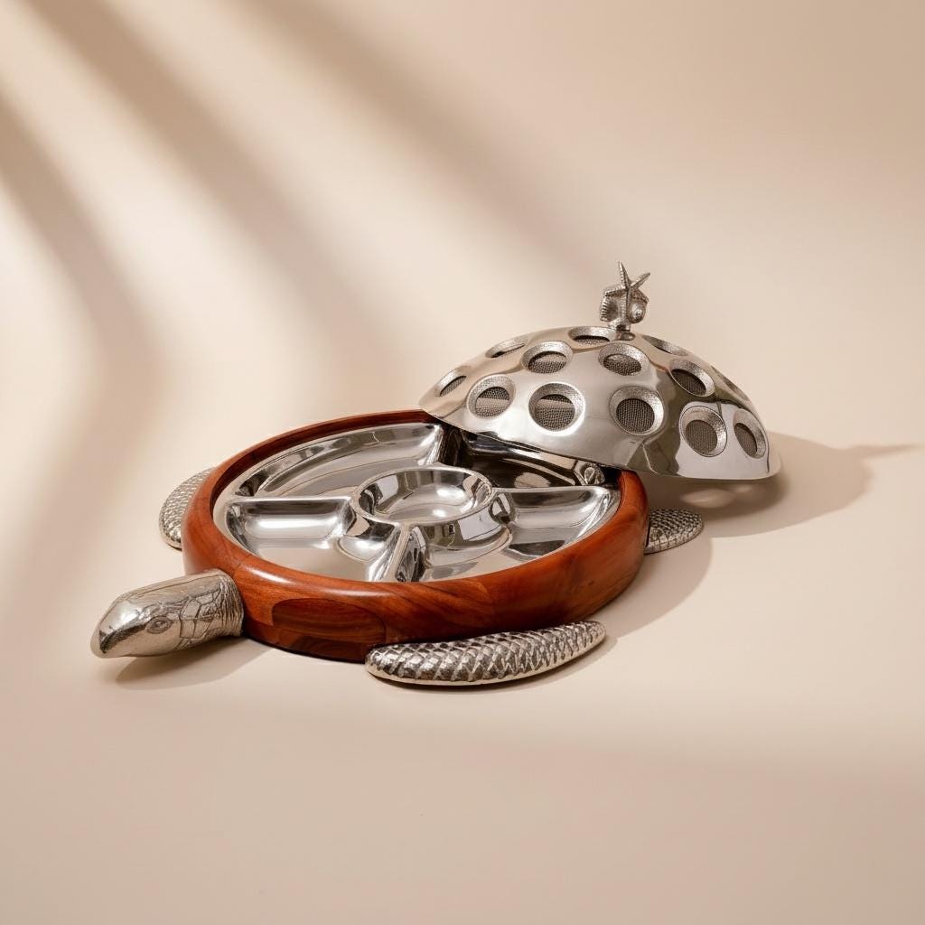 Ocean Luxe Turtle Chip and Dip Server with Mesh Dome