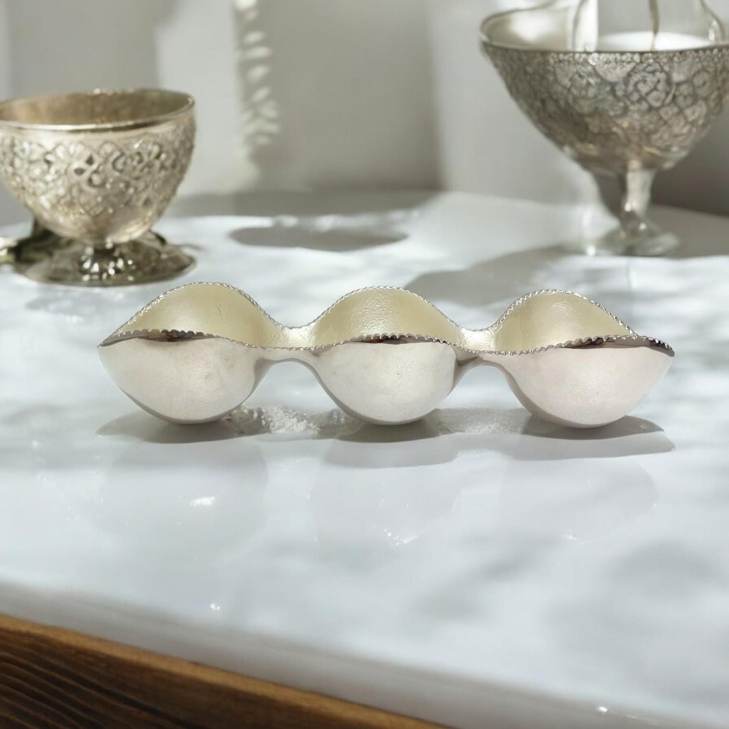 Three Round Decorative Containers with Metallic Carrier Base – Elegant Display Tray